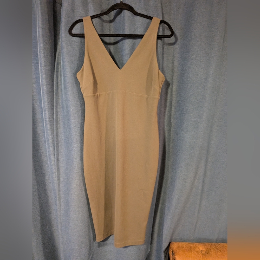 Elegant Olive Sleeveless Dress